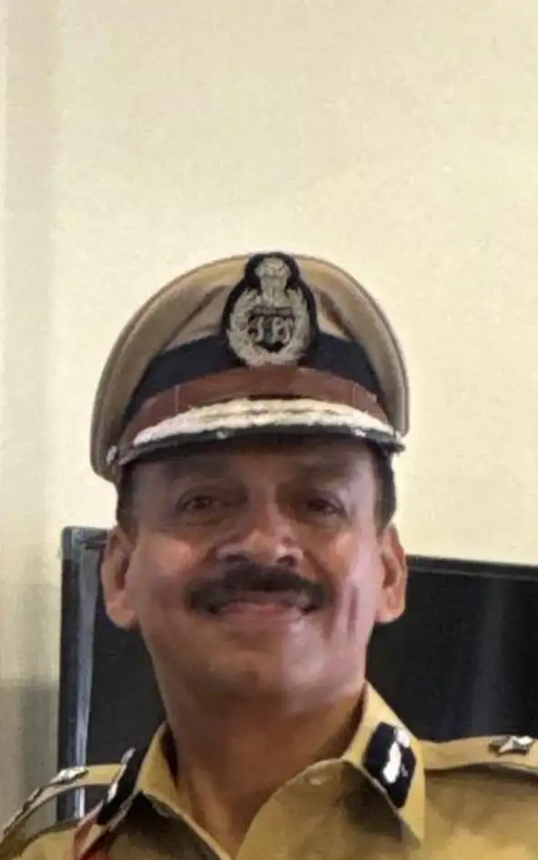 DG